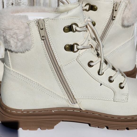 NEW - Cliffs by White Mountain Women's Powell Collar Ankle Boots - Size 11 - Picture 9 of 12